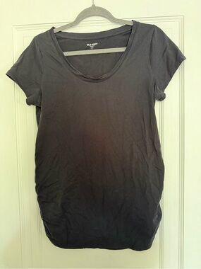 Old Navy Women's Maternity Charcoal Scoop Neck Short Sleeve Tee